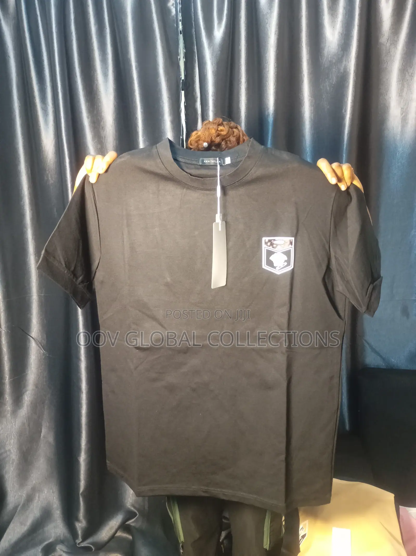 Luxury Round Necks