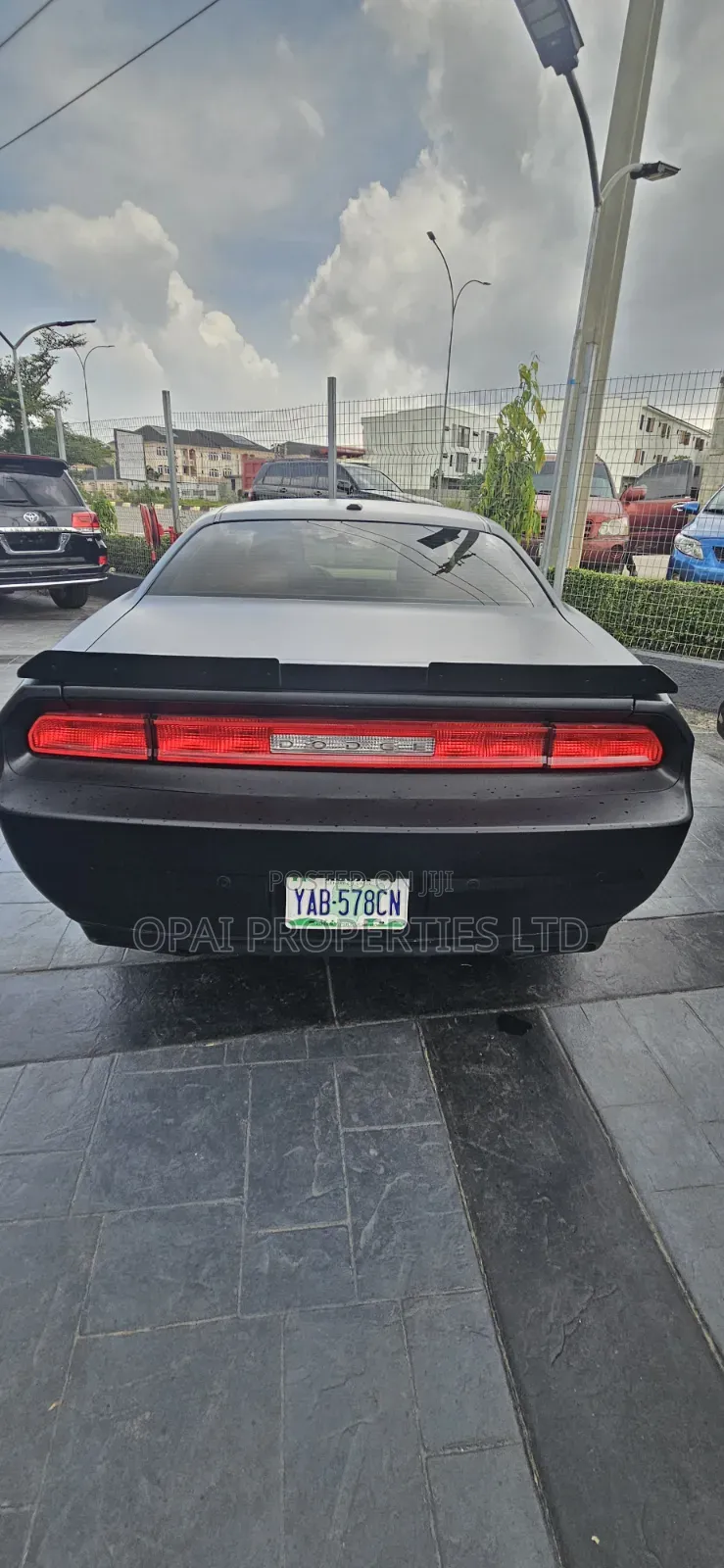 Dodge Challenger 2013