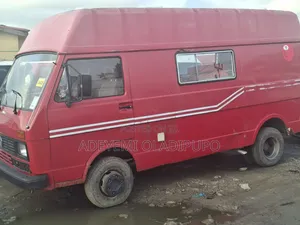 Volkswagen LT 1999 Red
