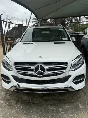 Mercedes-Benz GLE-Class GLE 350 2017 White