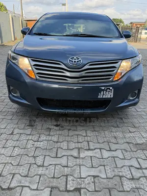 Toyota Venza AWD 2011 Blue
