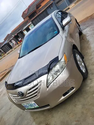 Toyota Camry 2.4 LE 2008 Gold