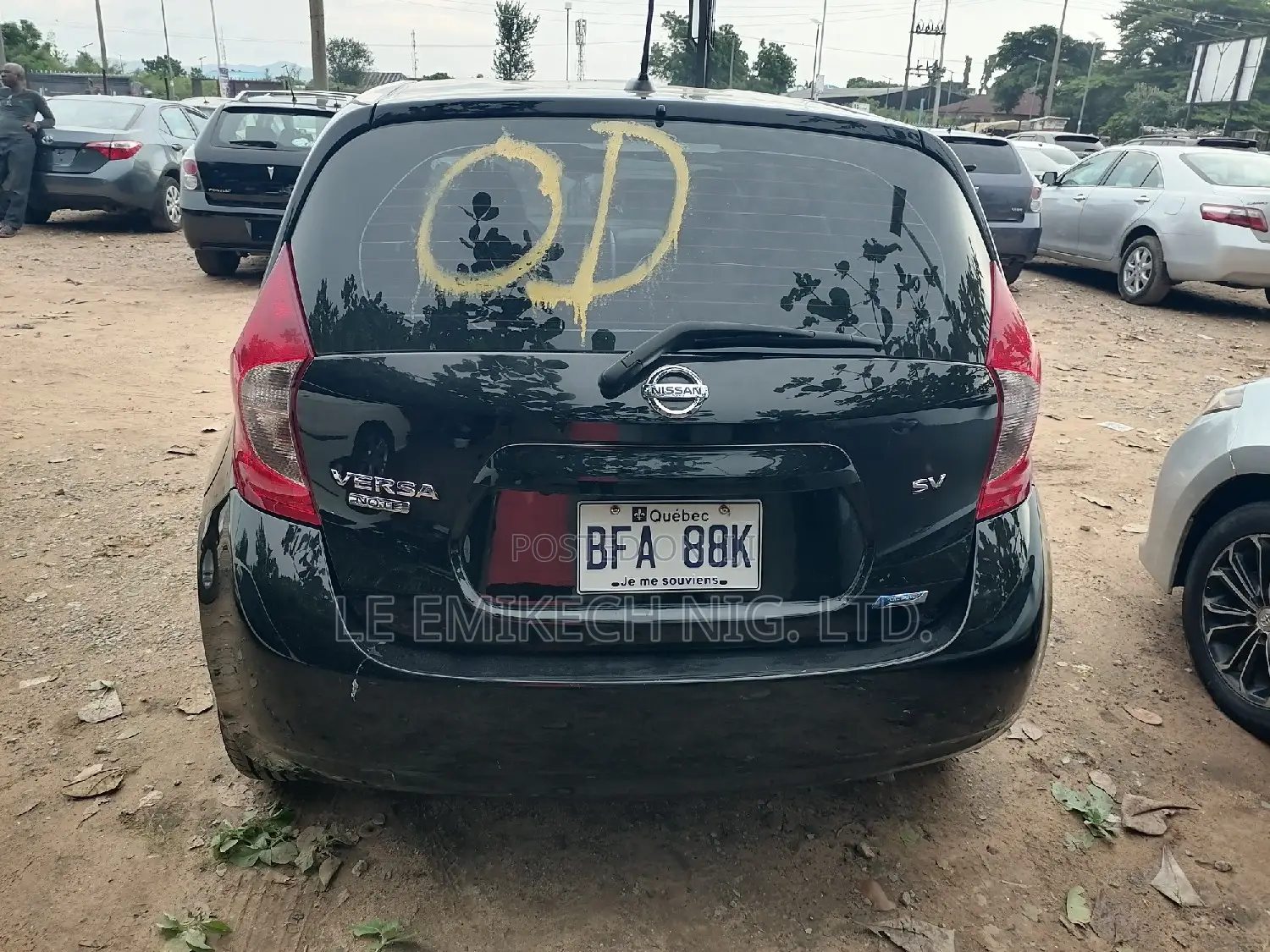 Nissan Versa 2014 Black