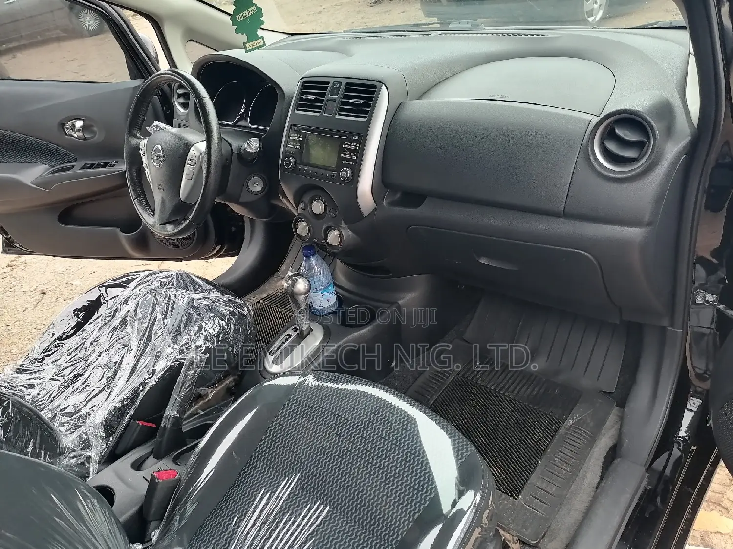 Nissan Versa 2014 Black