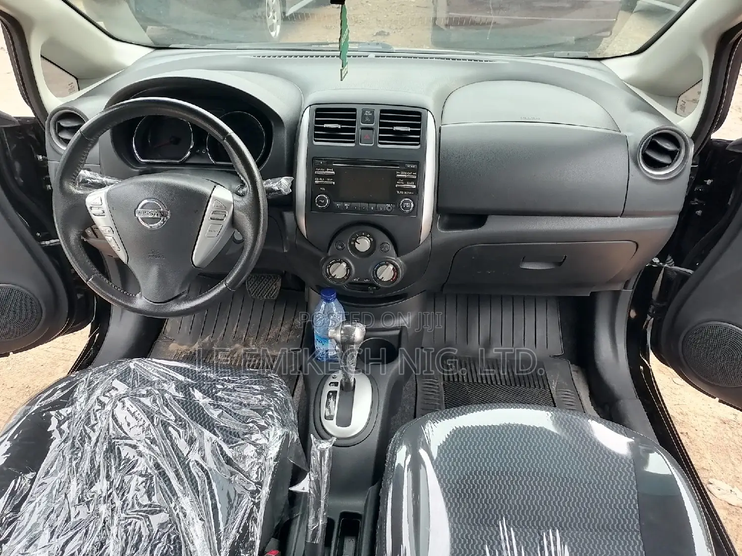 Nissan Versa 2014 Black