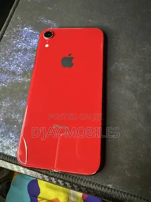 Apple iPhone XR 128 GB Red