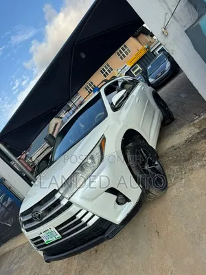 Toyota Highlander XLE 2019 White
