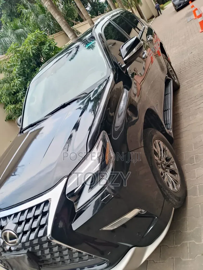 Lexus GX 2011 Black