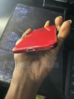 Apple iPhone XR 128 GB Red
