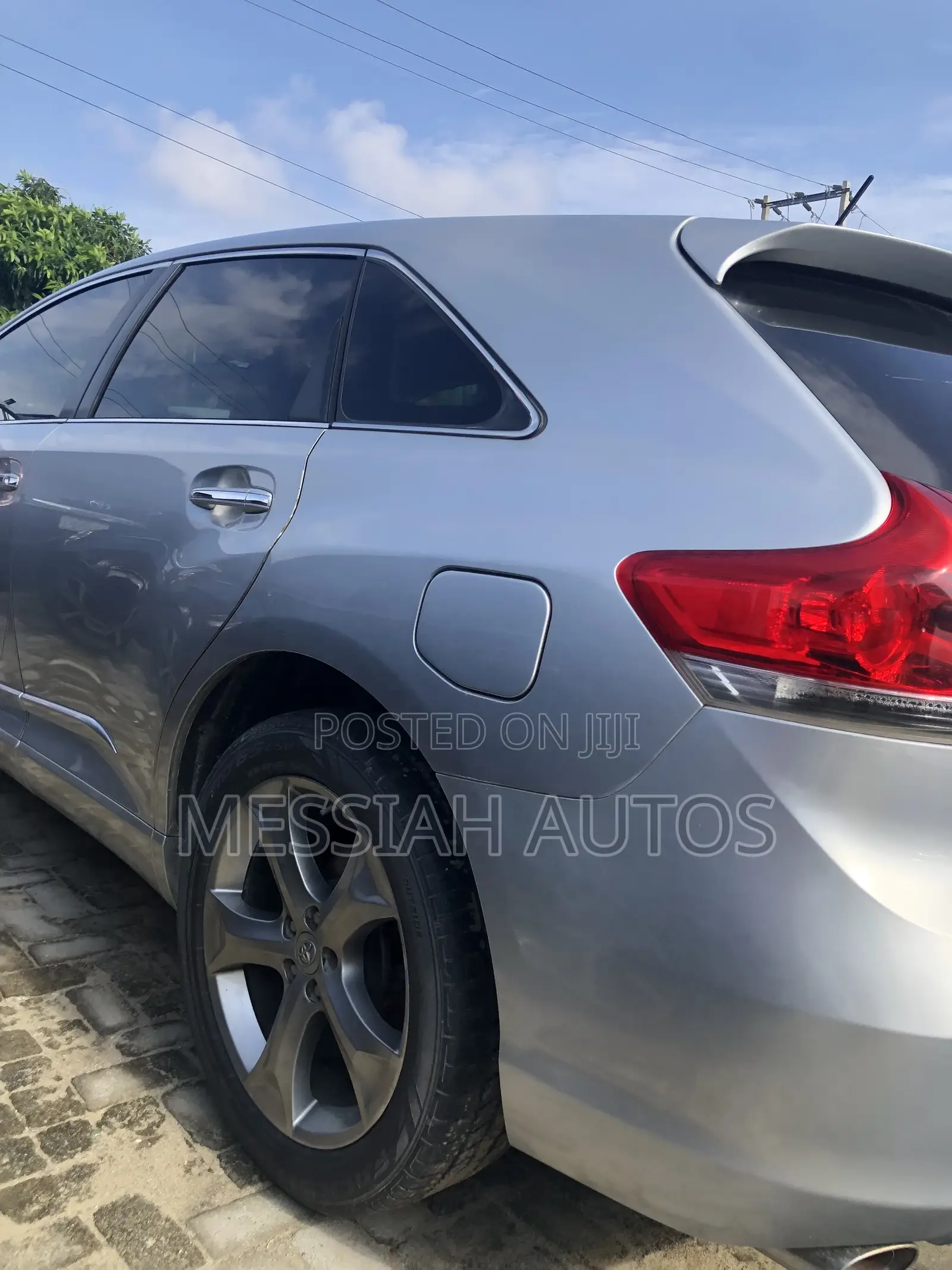 Toyota Venza AWD 2012 Silver