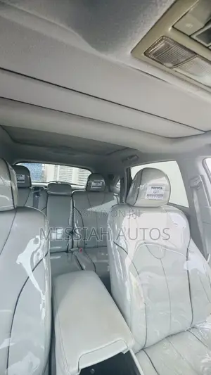 Toyota Venza AWD 2012 Silver