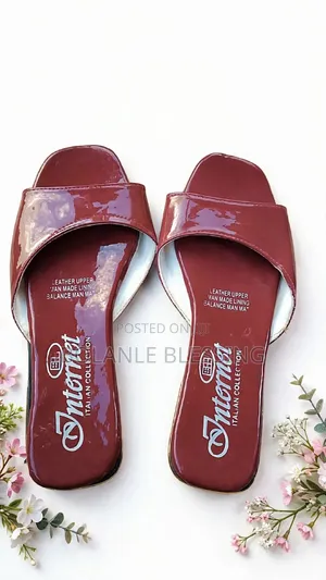 Ladies Beautiful Flat Slippers