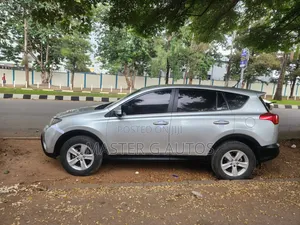 Toyota RAV4 2014 Silver