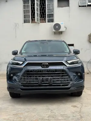 Toyota Grand Highlander Platinum AWD 2024 Blue