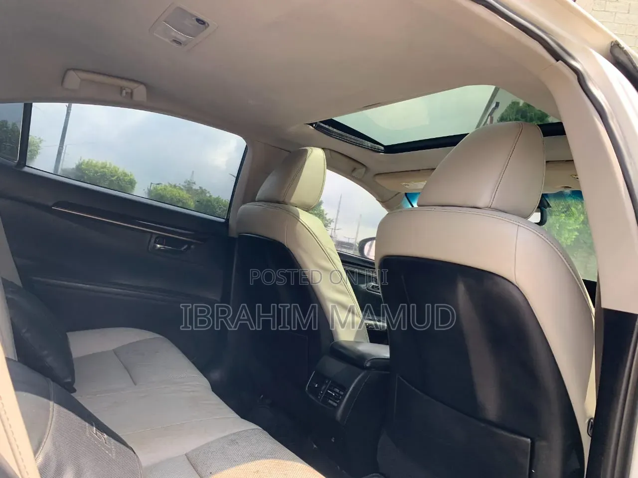 Lexus ES 2013 White