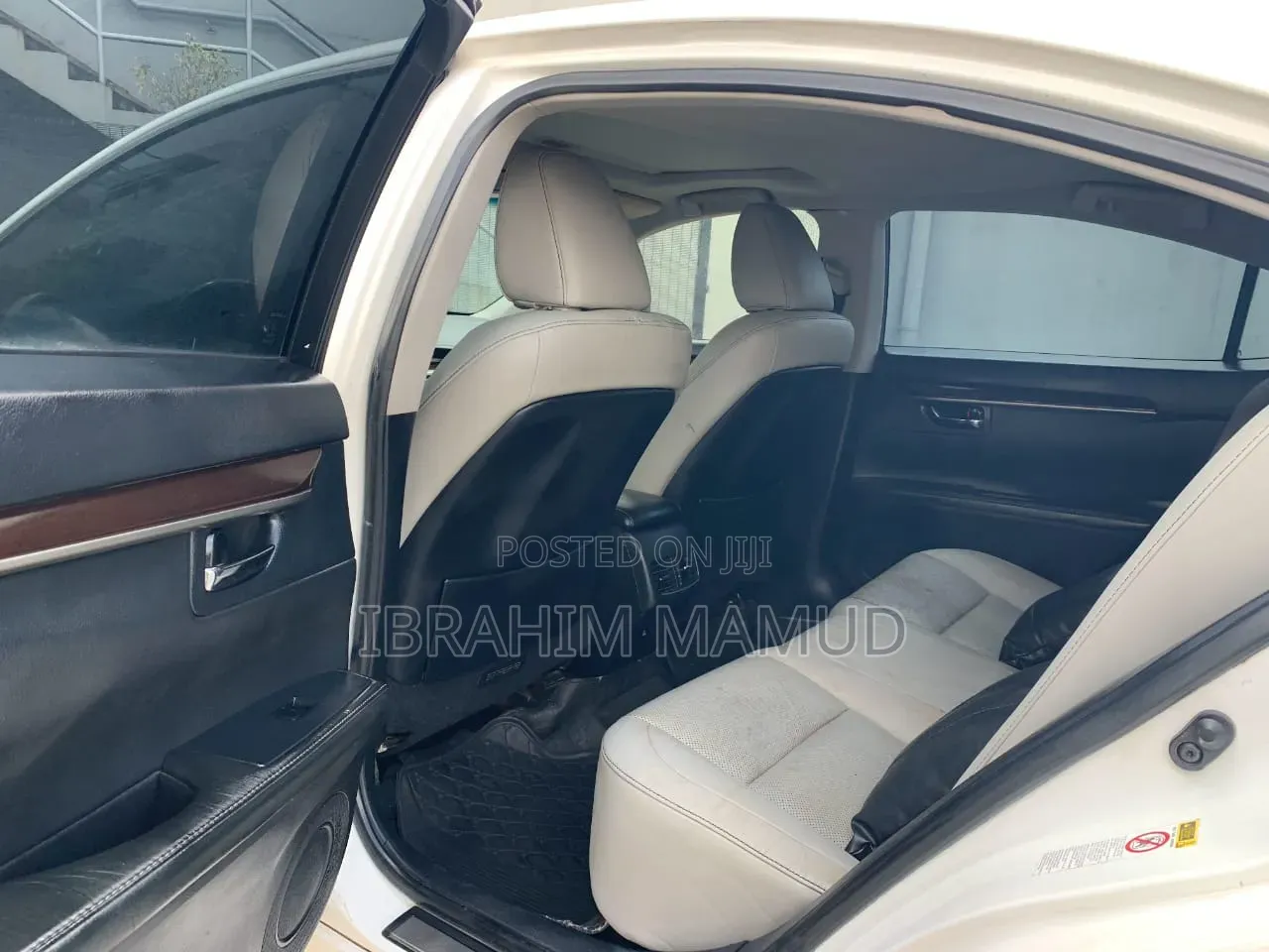 Lexus ES 2013 White