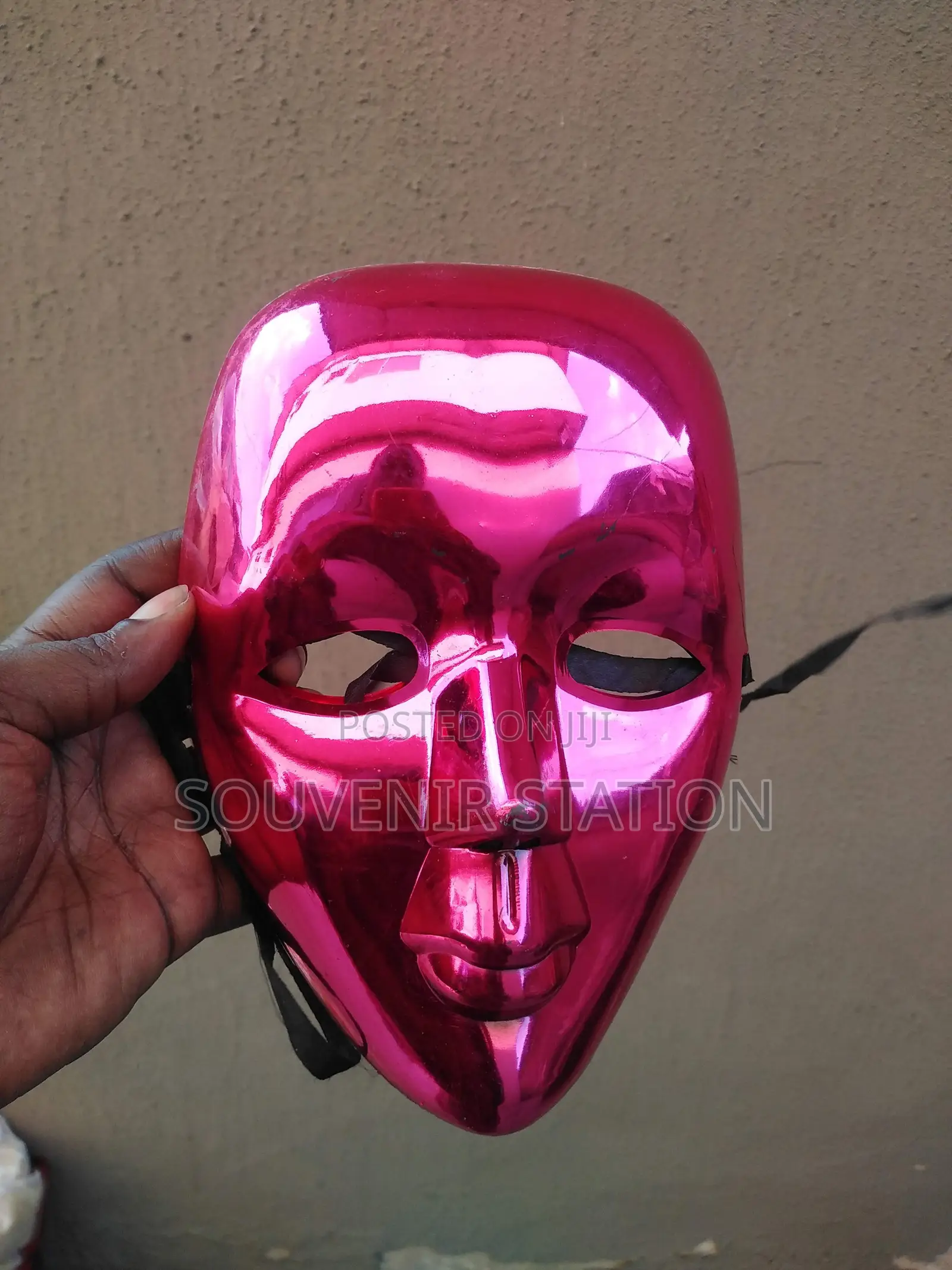 Azonto Coloured Mask