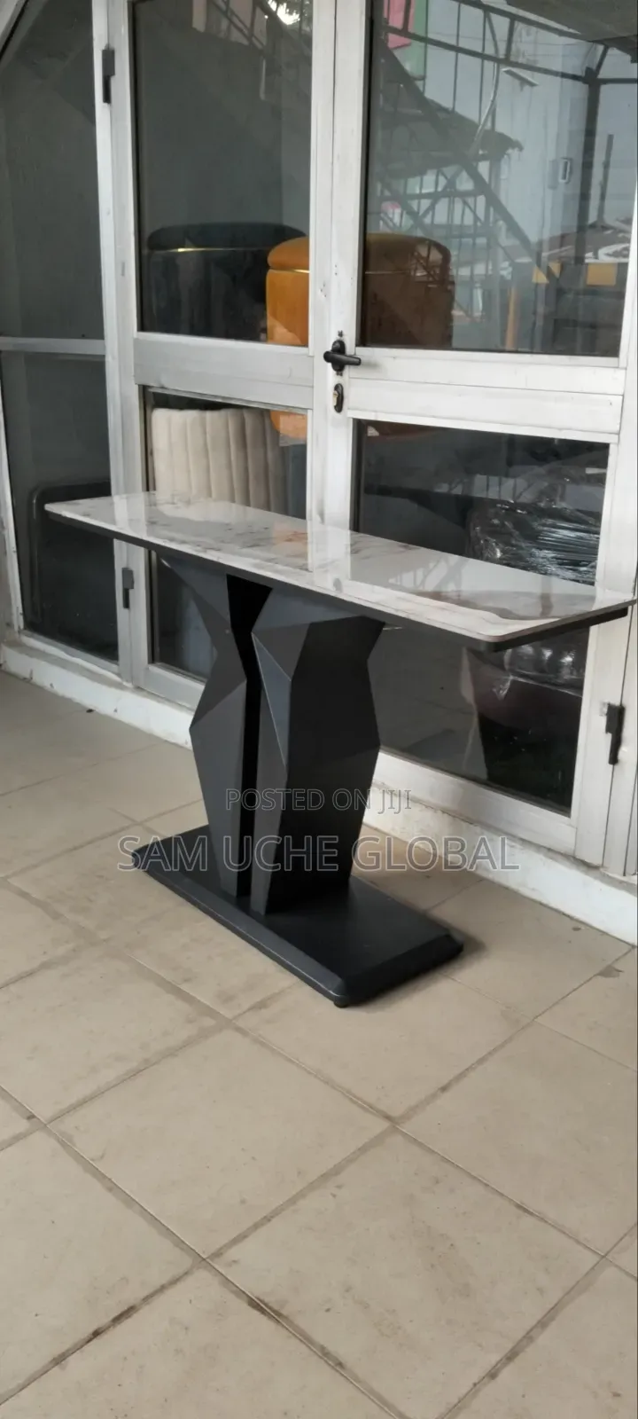Table Console