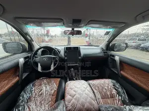 Toyota Land Cruiser Prado 2012 Black