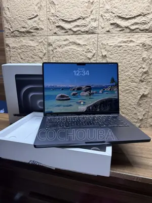 New Laptop Apple MacBook Pro 2025 M5 24GB Apple M5 SSD 1T