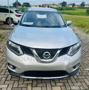 Nissan Rogue SV AWD 2016 Silver