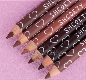 Lip Accessories