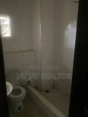 2bdrm Block of Flats in Jahi for rent