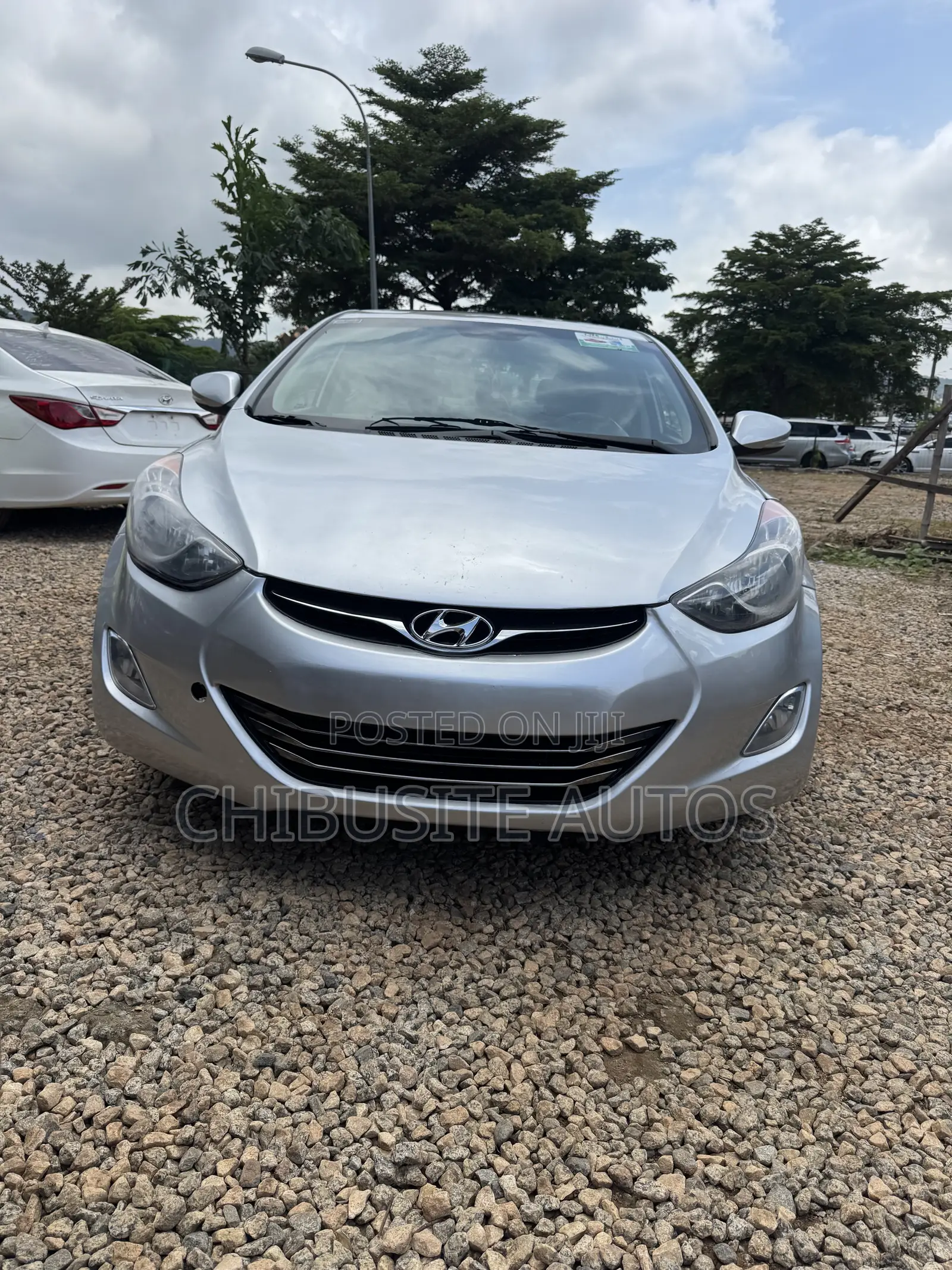 Hyundai Elantra 2012 Silver