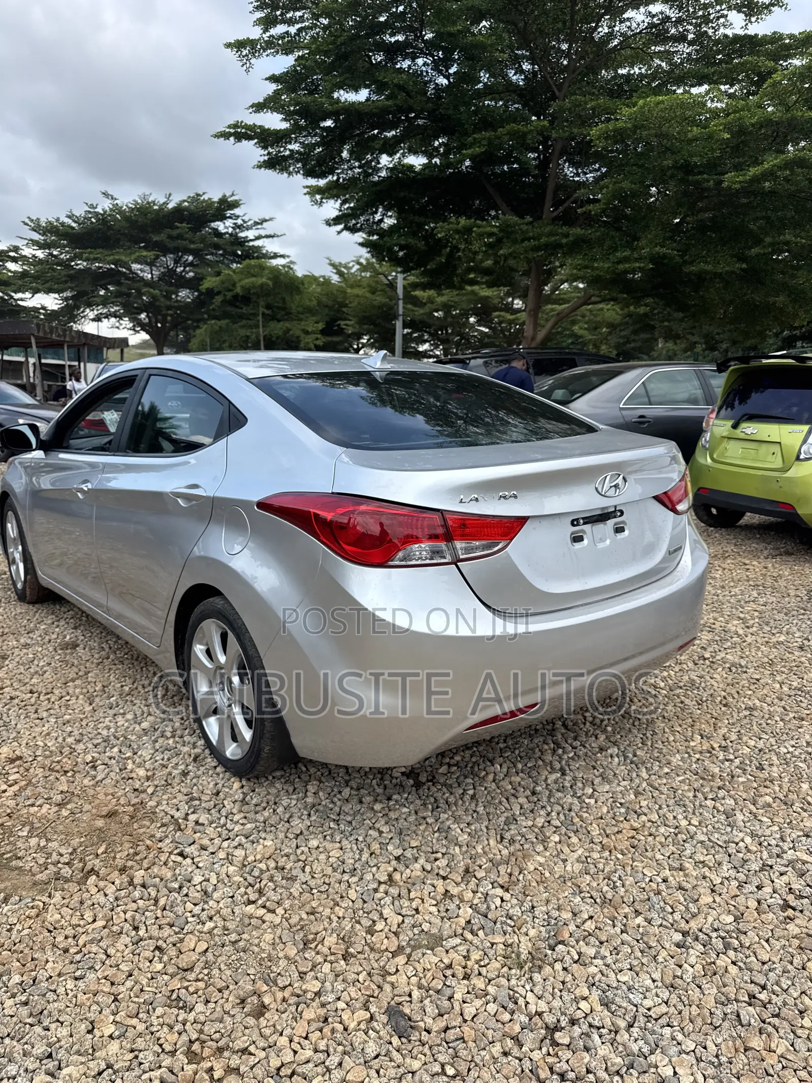 Hyundai Elantra 2012 Silver