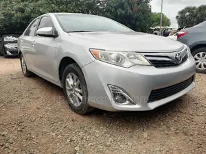 Toyota Camry 2013 Silver