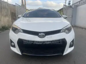 Toyota Corolla 2014 White