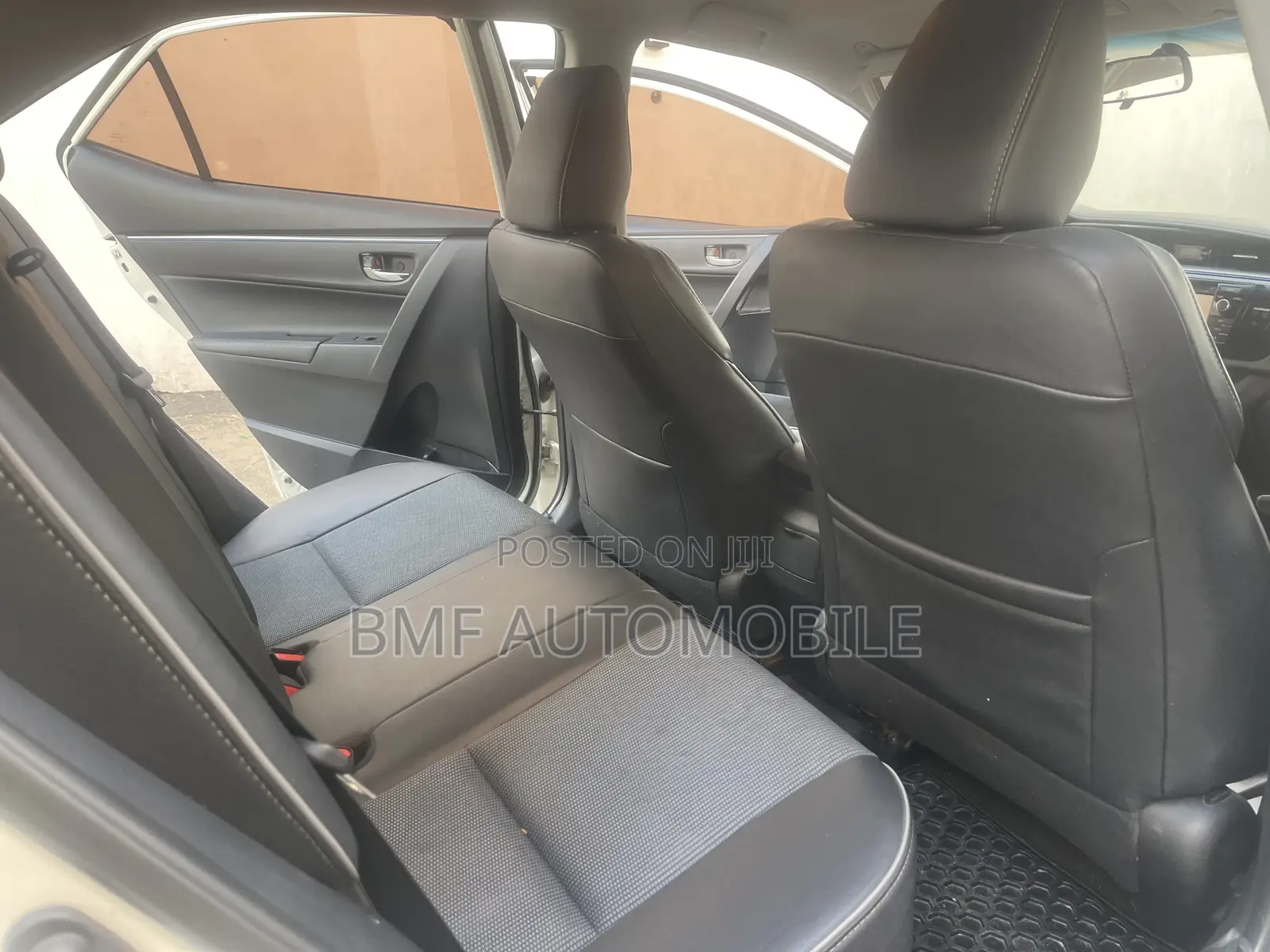 Toyota Corolla 2014 White