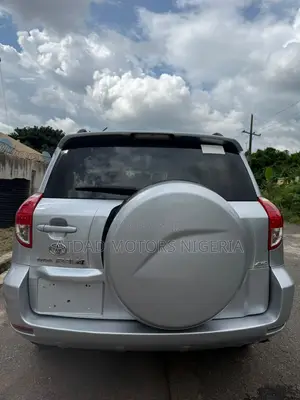 Toyota RAV4 2.4 2008 Silver