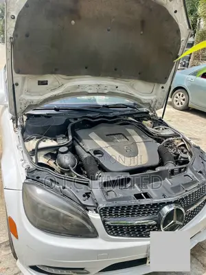 Mercedes-Benz C300 Sport Sedan AWD (3.0L 6cyl 7A) 2009 White