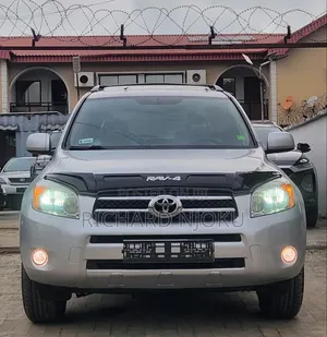 Toyota RAV4 Limited 2008 Silver