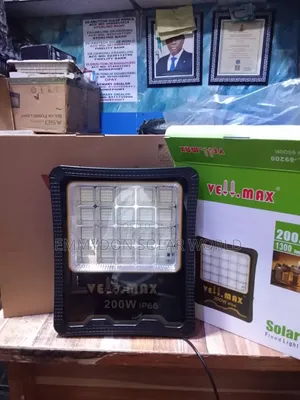 Vell. Max Solar Flood Lights 200w