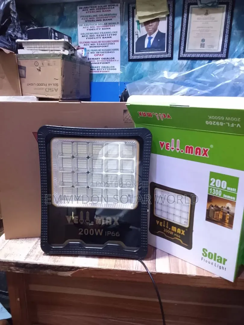 Vell. Max Solar Flood Lights 200w