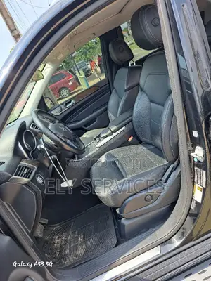 Mercedes-Benz M Class ML350 4MATIC 4dr SUV AWD (3.5L 6cyl 7A) 2015