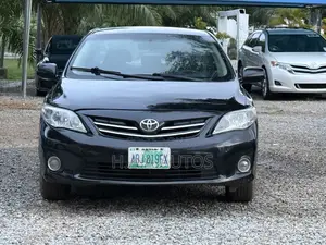 Toyota Corolla 2010 Black