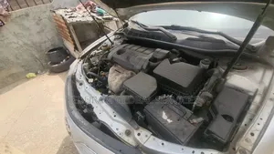 Toyota Camry 2010 Silver