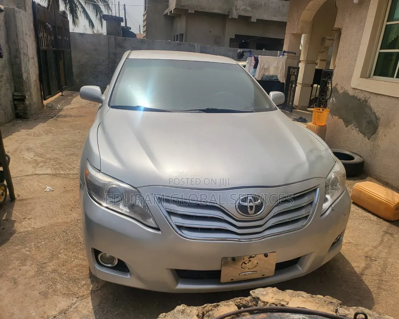 Toyota Camry 2010 Silver