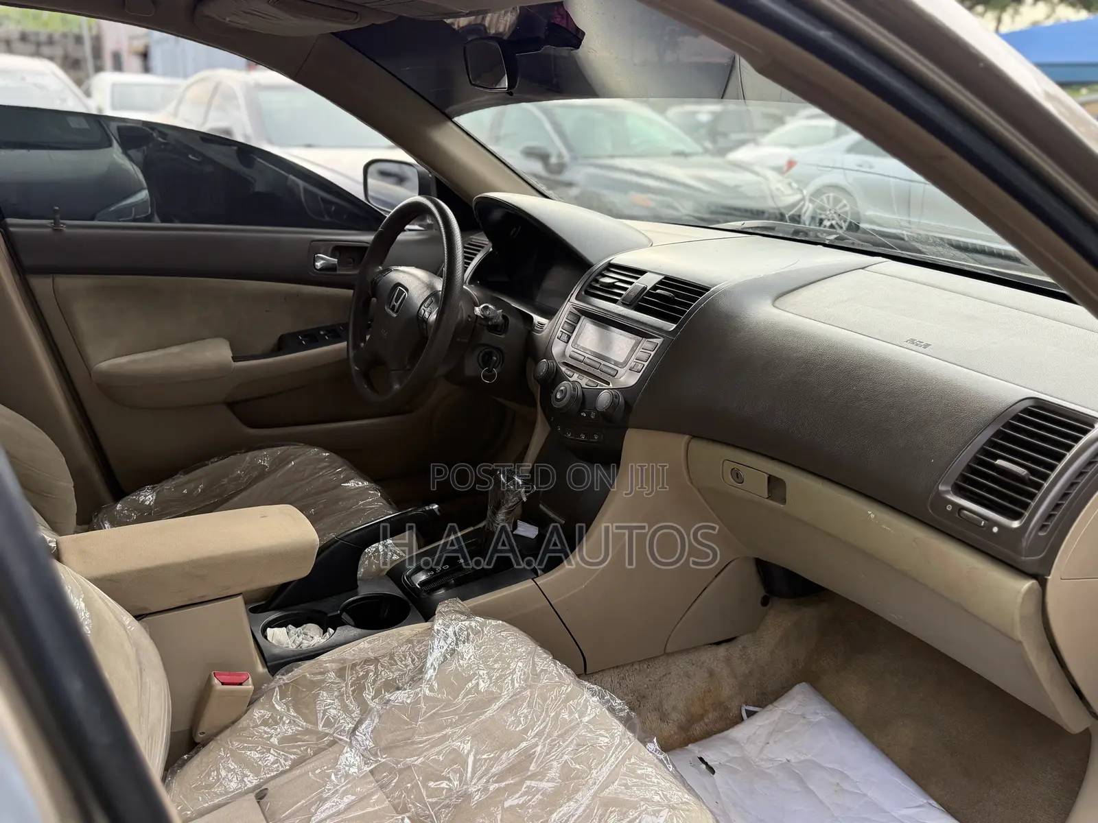 Honda Accord 2004 Gold