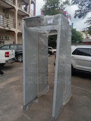 Standing Detector Scanner