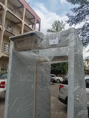 Standing Detector Scanner