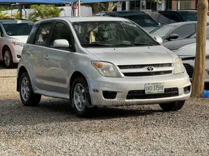 Scion xA Base 2006 Silver