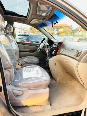 Toyota Sienna 2005 Gold
