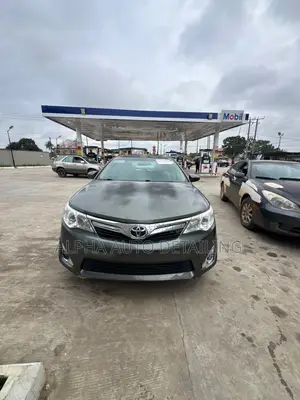 Toyota Camry 2013 Green
