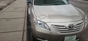 Toyota Camry LE 4dr Sedan (2.4L 4cyl 5A) 2007 Gold