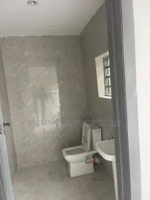 Furnished 3bdrm Apartment in Chevron for rent