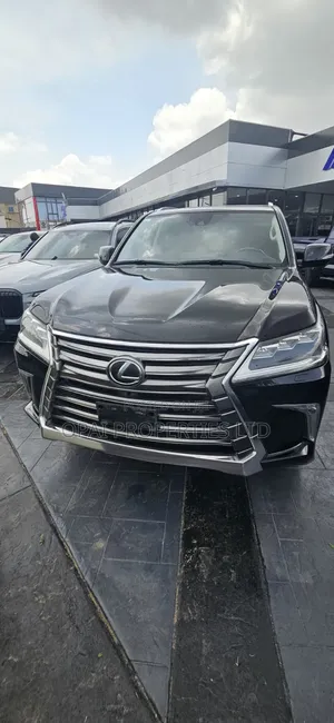Lexus LX 2018 Black